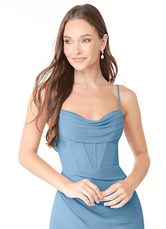 Azazie Mai Vestidos de damas de honor Vestido de Azul Acero de Gasa de Corte Recto con Plisado image5