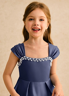 Azazie Yosemite Blumenmädchenkleider Ballkleid Herzausschnitt Matte Satin Kleid Sturm image7