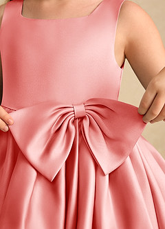Azazie Jessie Blumenmädchenkleider A-Linie Schleifen Matte Satin Kleid Koralle image7