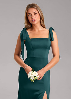 Azazie Frostine Vestidos de damas de honor Vestido de Pino de Satén Elástico de Corte en A con Lazo image4