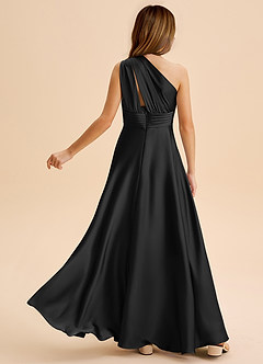 Azazie Charlize Junior Vestido Negro de Satén Elástico de Corte en A con Plisado image2
