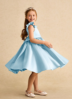 Azazie Dumpling vestidos de niña de las flores Vestido de Azul Cielo de Satin Mate de Corte En A con Lazo image5