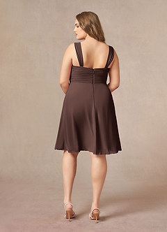 Azazie Olivia Mère de la mariée Robes Robe Trapèze en Mousseline de soie Encolure carrée plissée Ganache image11