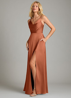 Azazie Sarella Vestidos de damas de honor Vestido de Rosa De Cedro de Satén Elástico de Corte en A con Plisado image5