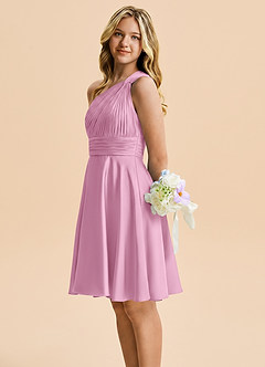 Azazie Charlize Junior Vestido Rosa Caramelo de Satén Elástico de Corte en A con Plisado image3
