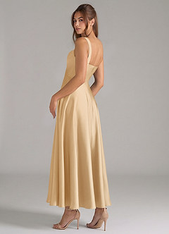 Azazie Shaude Robes de demoiselle d'honneur Robe Trapèze en Satin extensible Plissée Or image7
