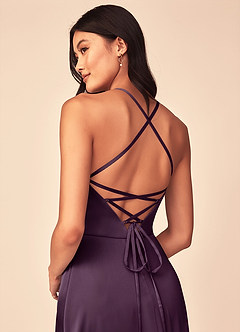 Azazie Mei Robes de demoiselle d'honneur Robe Trapèze en Satin extensible Col en V Prune image3
