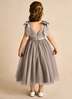 Azazie Serene Abiti da Ragazza di Fiori Abito Principessa in Raso Opaco Fiocco Taupe image6