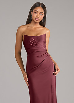 Azazie Marla Robes de demoiselle d'honneur Robe Fourreau Convertible en Satin extensible Sans bretelle Merlot image2