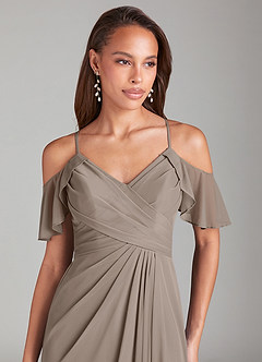 Azazie Dakota Jurken voor bruidsmeisjes Jurk van Mesh met A-Lijn Off the Shoulder Taupe image5