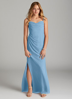 Azazie Mai Junior Vestido de Azul Acero de Gasa de Recto con Plisado image1