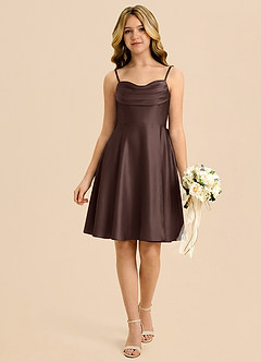 Azazie Bear Junior Robe Trapèze en Satin extensible Encolure en Forme de Cœur Ganache image1