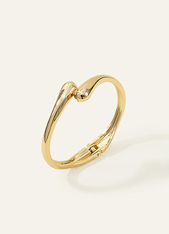 front Modern Gold Jewelry Set
