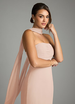 Azazie Saylor Vestidos de damas de honor Vestido de Rosa Inglesa de Gasa de Corte Sirena con Sin tirantes image2