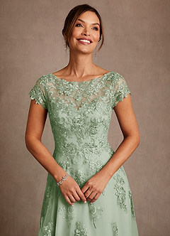 Azazie Jolanda Mère de la mariée Robes Robe Trapèze en Dentelle Vert Sauge image5