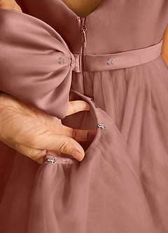 Azazie Pumpkin Robe Demoiselle D'honneur Fillette Robe Trapèze en Tulle Convertible Rose De Cèdre image5
