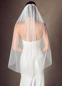 Jenna Pearl Hip Length Veil