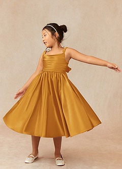 Azazie Cutie Pie Blumenmädchenkleider A-Linie Plissee Matte Satin Kleid Butterscotch image3