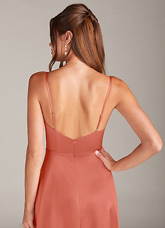 Azazie Sarella Robes de demoiselle d'honneur Robe Trapèze en Satin extensible Plissée Rose Saumon image4