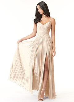 Azazie Vini Vestidos de damas de honor Vestido de Alabastro Blanco de Gasa de Corte en A con Cuello en V Plisado image1