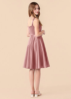 Azazie Amira Junior Vestido de Rosa Polvorienta de Satén Elástico de Corte en A con Plisado image2
