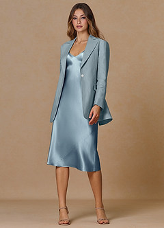 front Belicia Dusty Blue 100% Linen Blazer