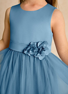 Azazie Miracle vestidos de niña de las flores Vestido de Azul Acero de Satin Mate de Corte En A con Lazo image6