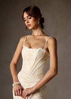 Azazie Starla 웨딩드레스 쉬스 스트랩리스 레이스 미니 드레스 image4