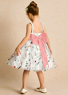 Azazie Peppa Vestidos de florista Vestido Marfim Coral de Tule de Linha A com Decote Coração image5