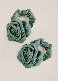 front Matchande färg Matt Satin Rose Scrunchie Set