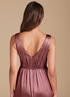 Azazie Tanicia Vestidos de damas de honor Vestido de Malva Vintage de Satén Metálico de Corte en A con Plisado image5