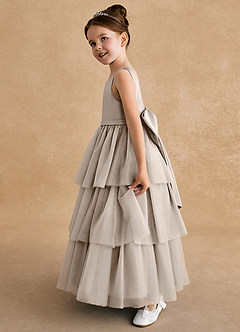 Azazie Megallie Robe Demoiselle D'honneur Fillette Robe Trapèze en Tulle Arc Givre image4