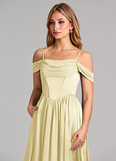 Azazie Raisa Jurken voor bruidsmeisjes Jurk van Stretch Satijn met A-Lijn Off the Shoulder Citroensorbet image7