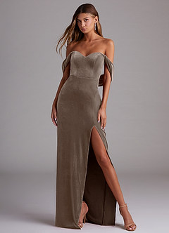 Azazie Shay Robes de demoiselle d'honneur Robe Fourreau Convertible en velours Épaule décolletée Taupe Argenté image5