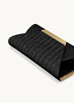 front Elegante embrague con solapa de purpurina.