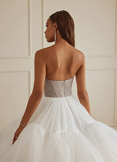 Christian Siriano Bridal for Azazie 2007 Robes de mariée Robe Princesse en Tulle Paillettes Blanc Diamant Cacao image6