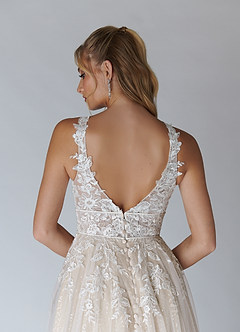 Azazie Maribelle Vestidos de noiva Vestido Diamante Branco Nu de Tule de Linha A com Lantejoulas image7