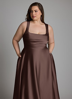 Azazie Azaria Vestidos de madrinha de casamento Vestido Ganache de Cetim elástico de Linha A com Corpete image12