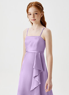 Azazie Kaylee Junior Robe Trapèze en Satiné métallisé avec ceinture Lilas image6
