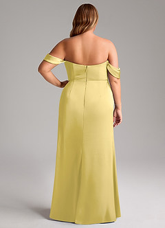 Azazie Saige Abiti da Damigella Abito Tubino in Raso Elasticizzato a Spalla Scoperta Canarino image12