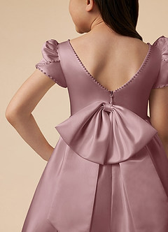 Azazie Juno vestidos de niña de las flores Vestido de Rosa Polvorienta de Satin Mate de Acampanado con Escote de Corazón image5