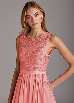 Azazie Elly Robes de demoiselle d'honneur Robe Trapèze en Mousseline de soie Encolure dégagée en dentelle Corail image6