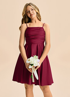 Azazie Miko Junior Abito A-Line in Raso Elasticizzato Plissettato Borgogna image6