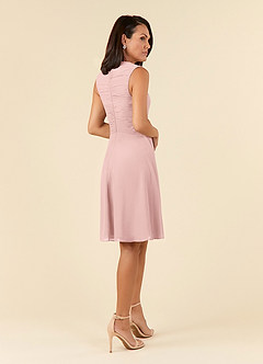 Azazie Theron Mère de la mariée Robes Robe Trapèze en Mousseline de soie Col V plissé Rose Poudré image4