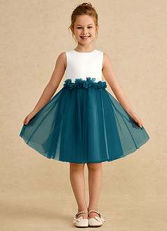 Azazie Louisa Abiti da Ragazza di Fiori Abito A-Line in Tulle Senza Maniche Avorio Blu Inchiostro image1