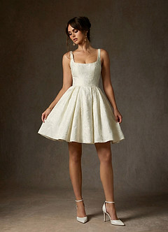 Azazie Ruby Abiti da Sposa Abito A-Line in Jacquard Floreale Con Tasche Bianco Antico image5