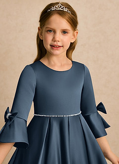 Azazie Eliza Flower Girl Klänningar Klänning A-linje i Matt satäng Plisserad image6