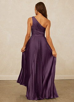 Christian Siriano Bridal for Azazie 1008 Robes de demoiselle d'honneur Robe Trapèze en Satin extensible Ue épaule Prune image7