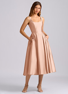 Azazie Amalie Robes de demoiselle d'honneur Robe Trapèze en Satin extensible Plissée Or Rose image3