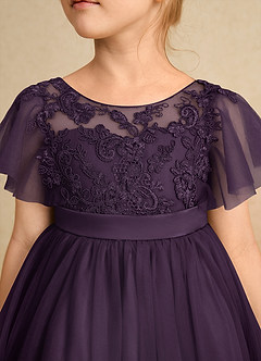 Azazie Queenie Robe Demoiselle D'honneur Fillette Robe Trapèze en Dentelle Prune image4